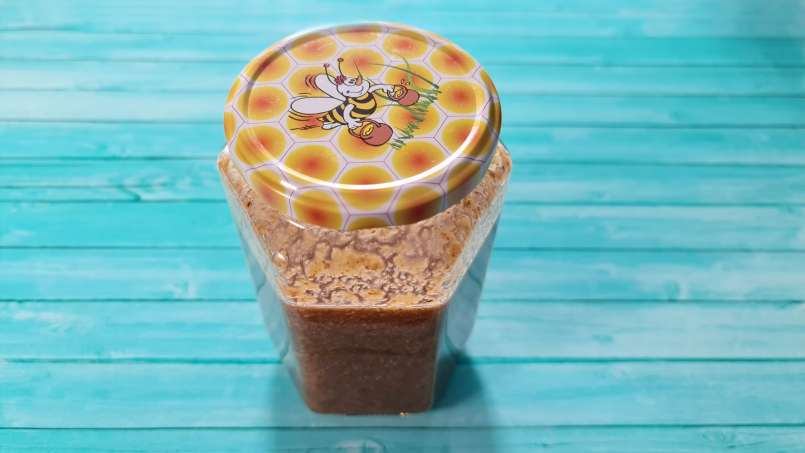 Med s vlašskými ořechy, citronem a propolisem pro imunitu, foto 14