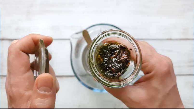 Kopřivový olej získaný přenosem, foto 8