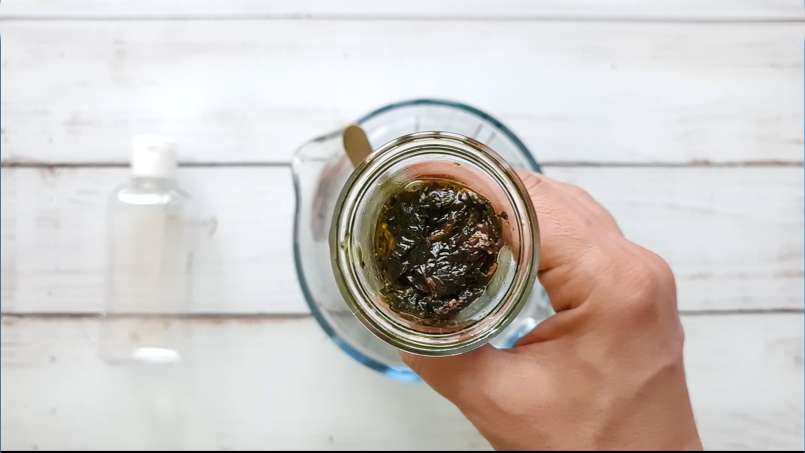 Kopřivový olej získaný přenosem, foto 9