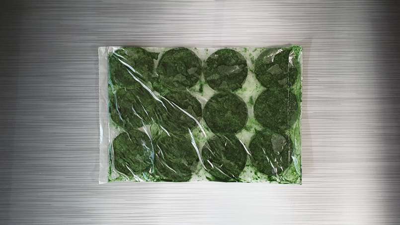 Lék proti bolestem se špenátem, spirulinou, medem a zeleným čajem, foto 3